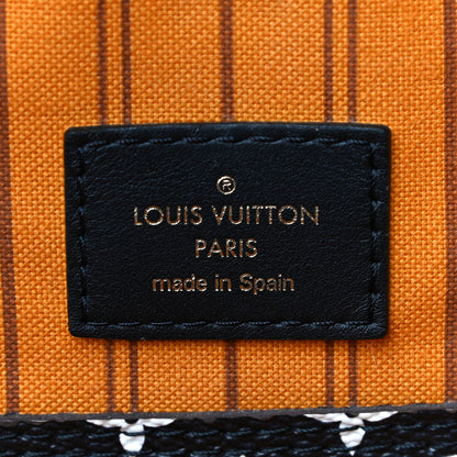 Louis Vuitton Monogram Giant Jungle Neverfull MM Black 7 of 14