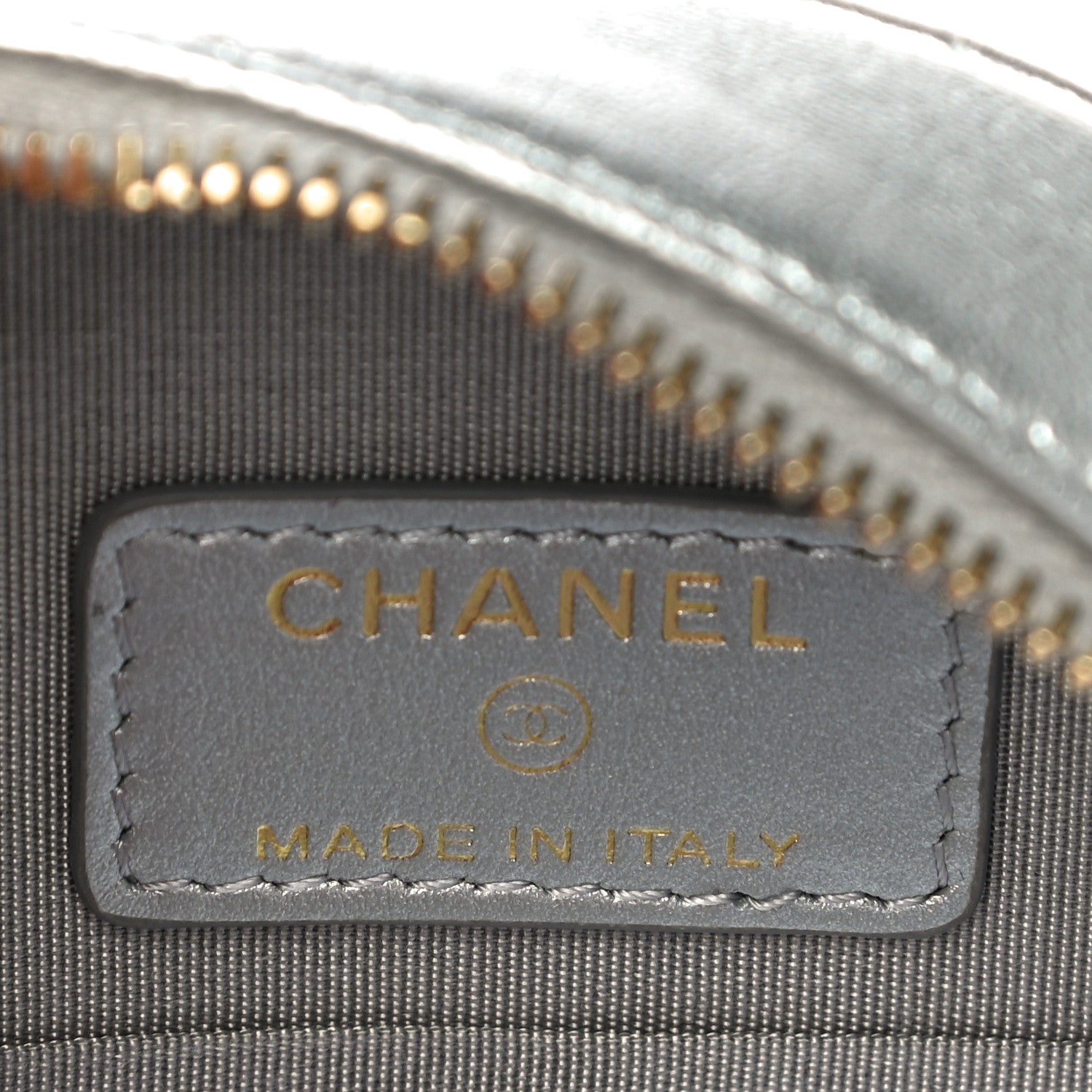 Chanel Metallic Lambskin Quilted Chanel 19 Round Clutch With Chain Silver 6 of 12