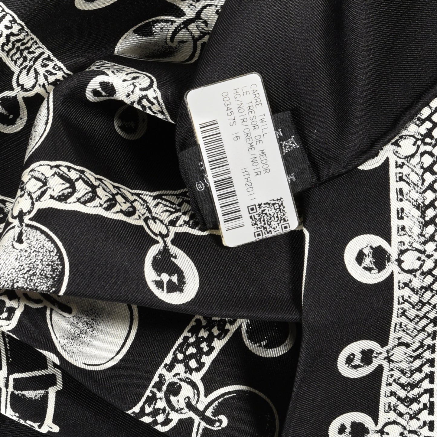 Silk Le Tresor De Medor Scarf 90 Black Creme