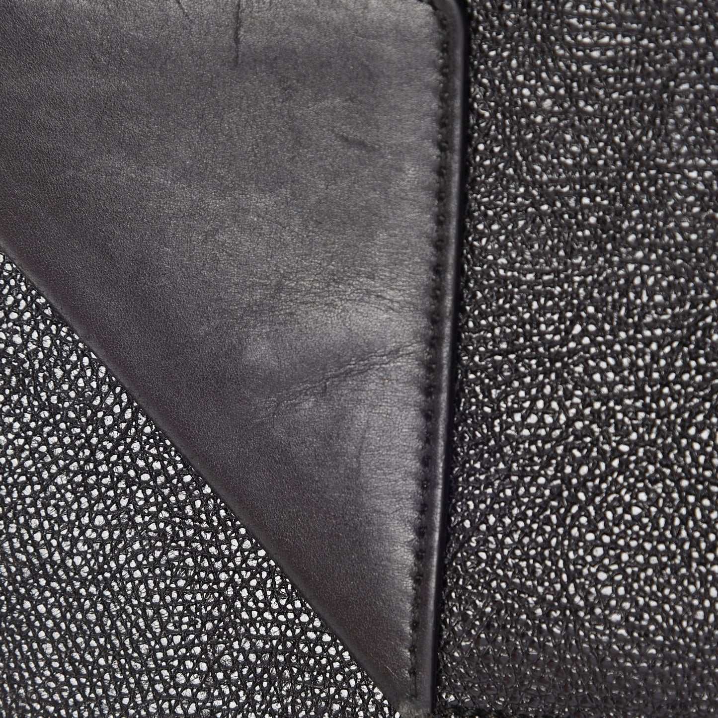 Grain De Poudre Medium Betty Black