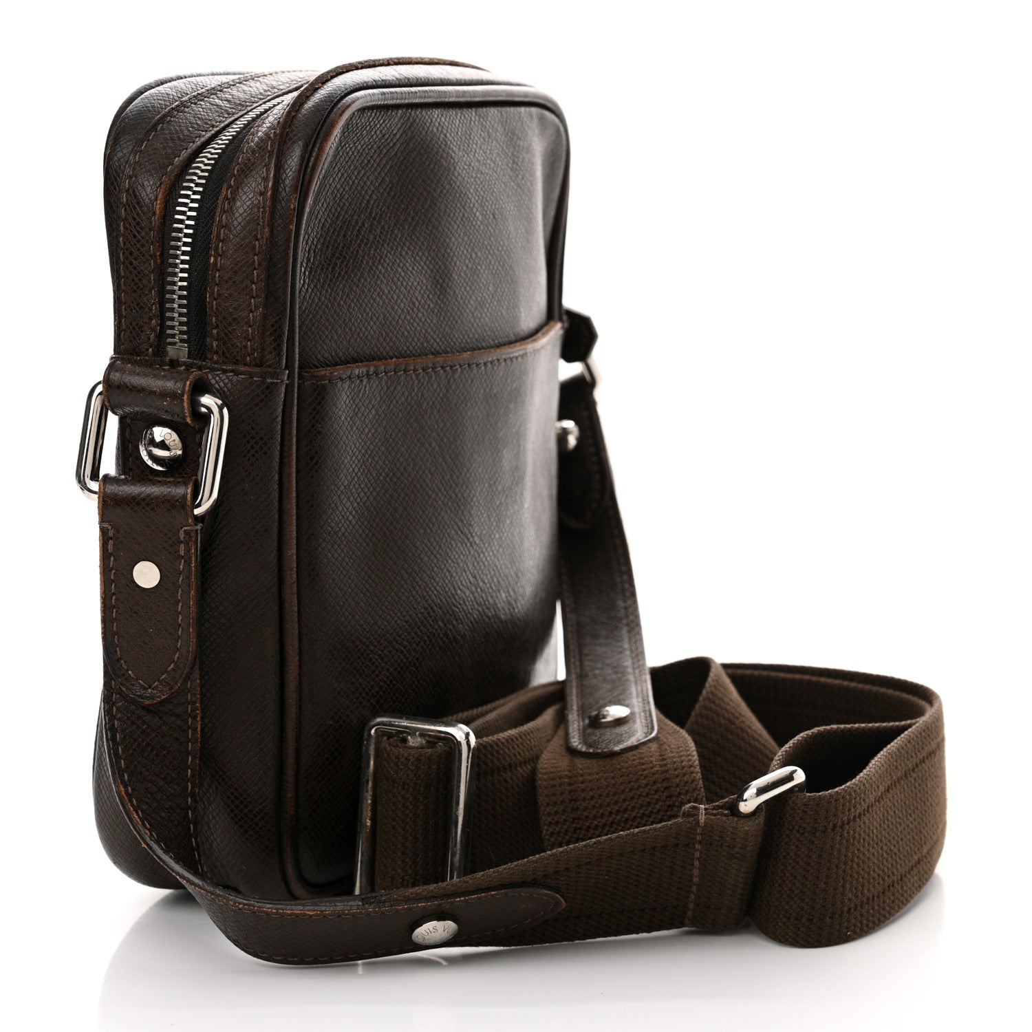 Louis Vuitton Taiga Dimitri Grizzli 3 of 16