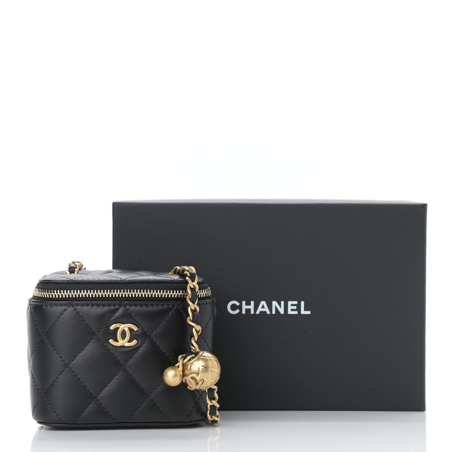 Lambskin Quilted Mini Pearl Crush Vanity Case With Chain Black