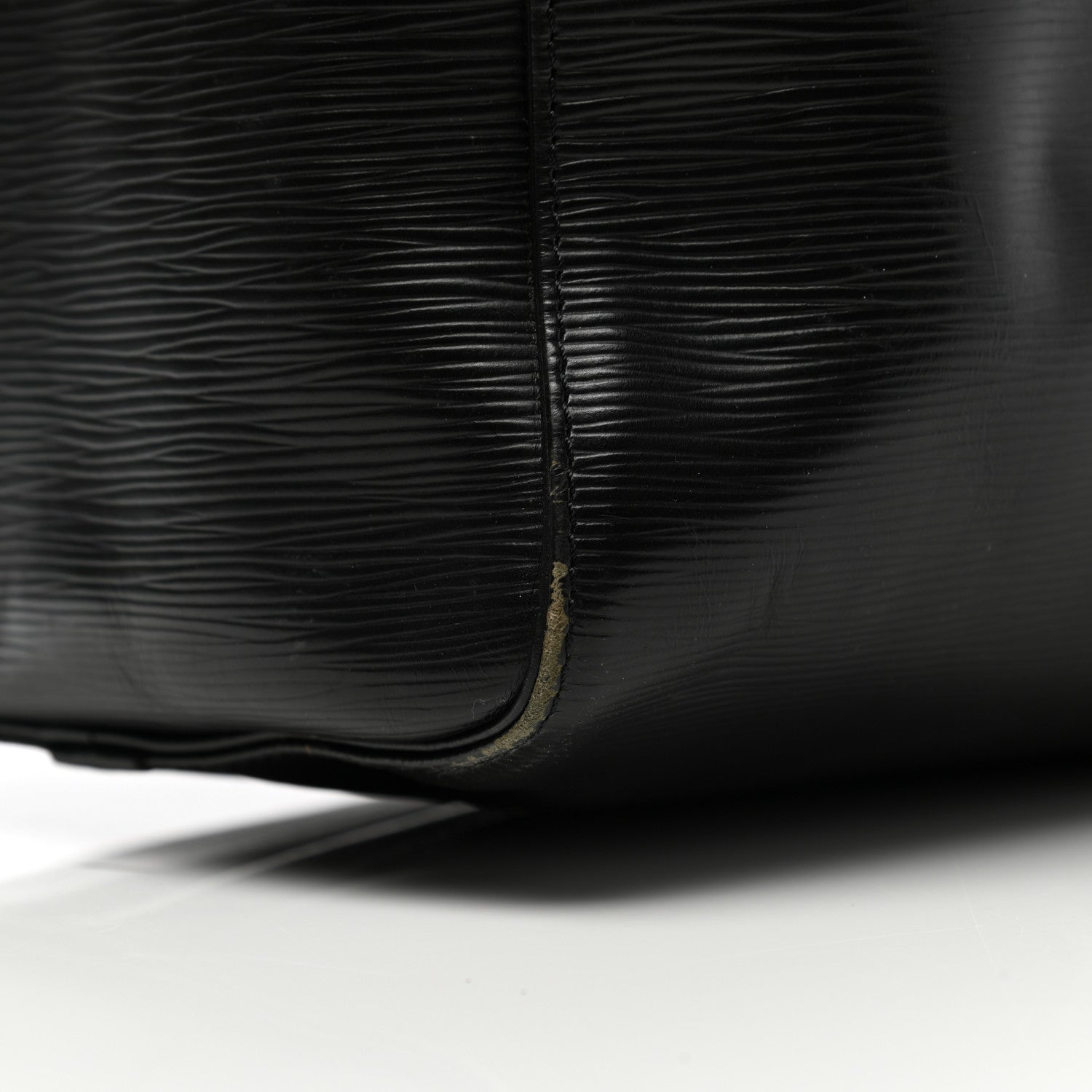 Louis Vuitton Epi Keepall 45 Black 11 of 20