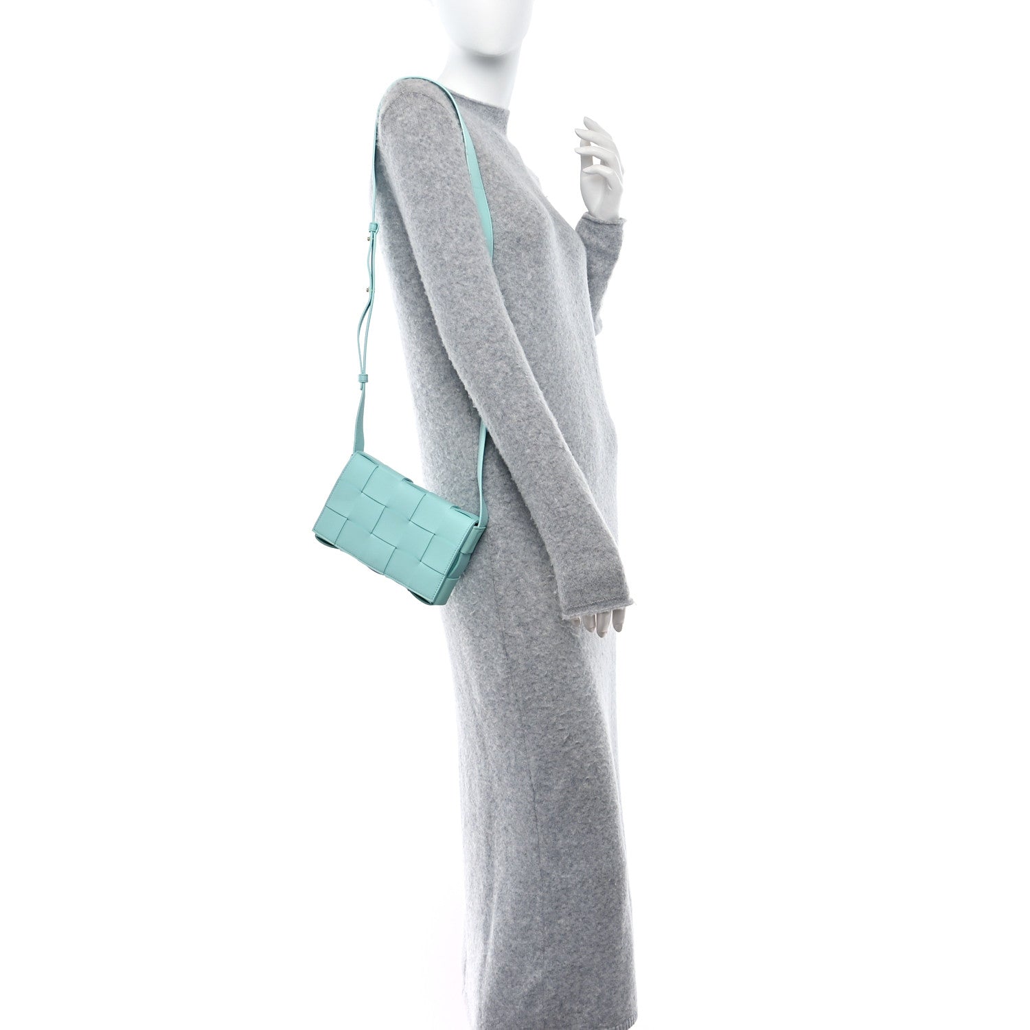 Bottega Veneta Lambskin Maxi Intrecciato Small Cassette Crossbody Bag Celadon 2 of 8
