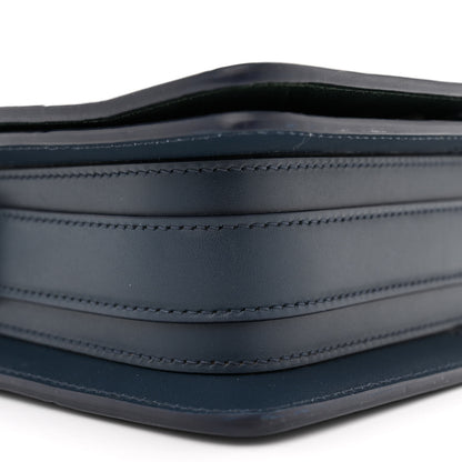 Burberry Smooth Calfskin Snip Bag Lake 8 of 11