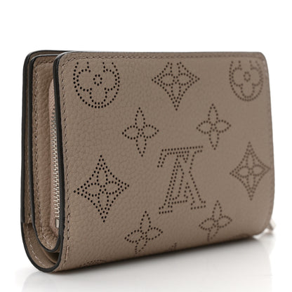 Louis Vuitton Mahina Clea Wallet Galet 3 of 7