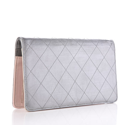 Chanel Metallic Calfskin Diamond Stitched Yen Wallet Silver 3 of 10