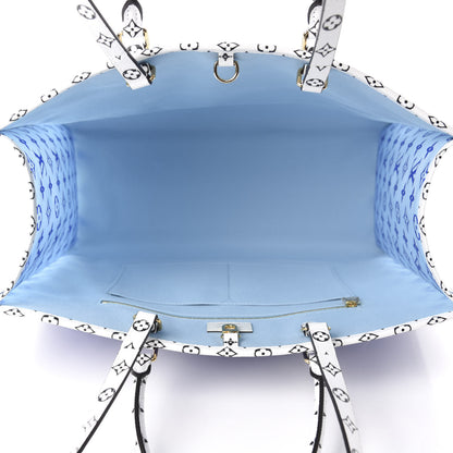 Louis Vuitton Monogram Giant Hawaii Onthego Blue 6 of 11