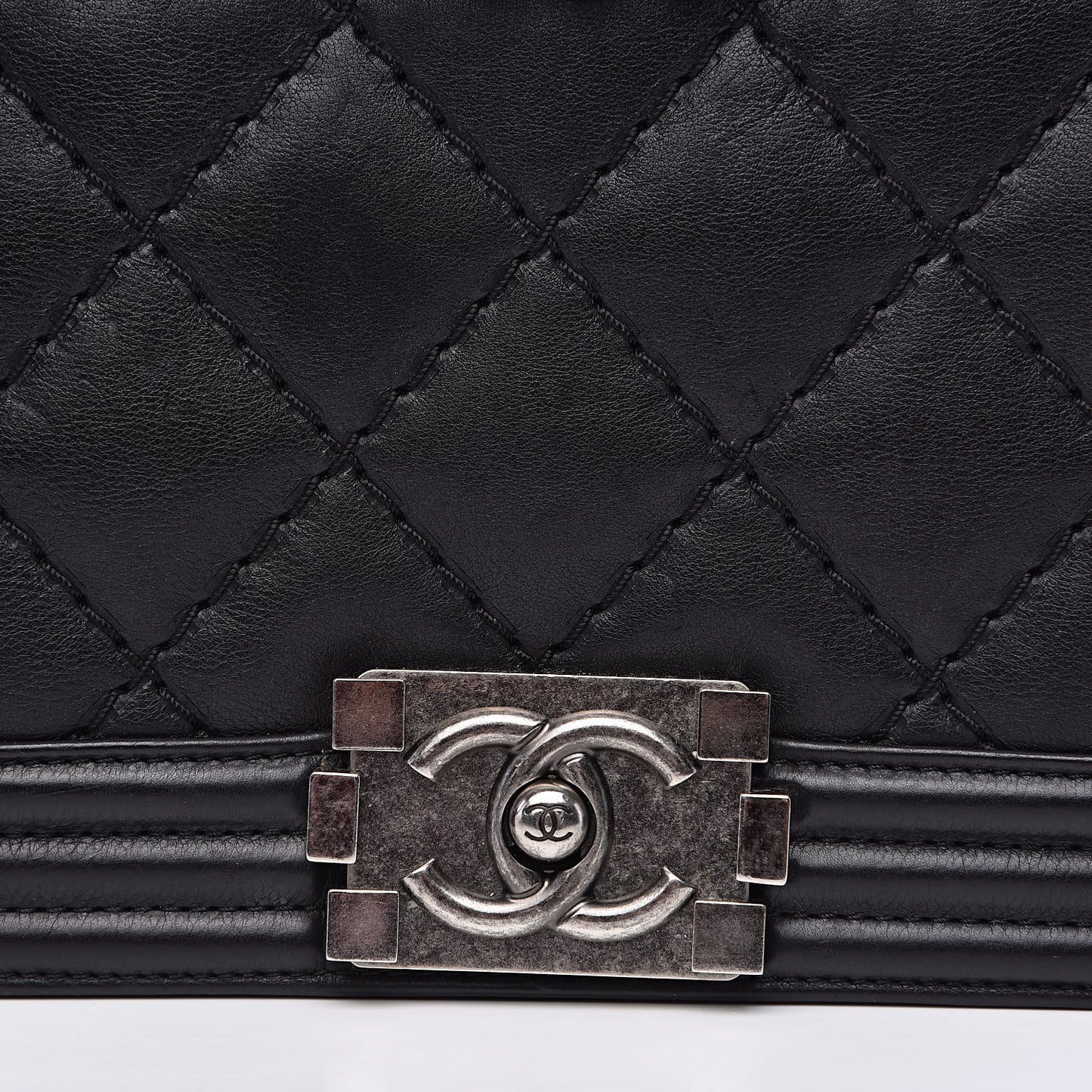 Calfskin Double Stitch Medium Boy Flap Black