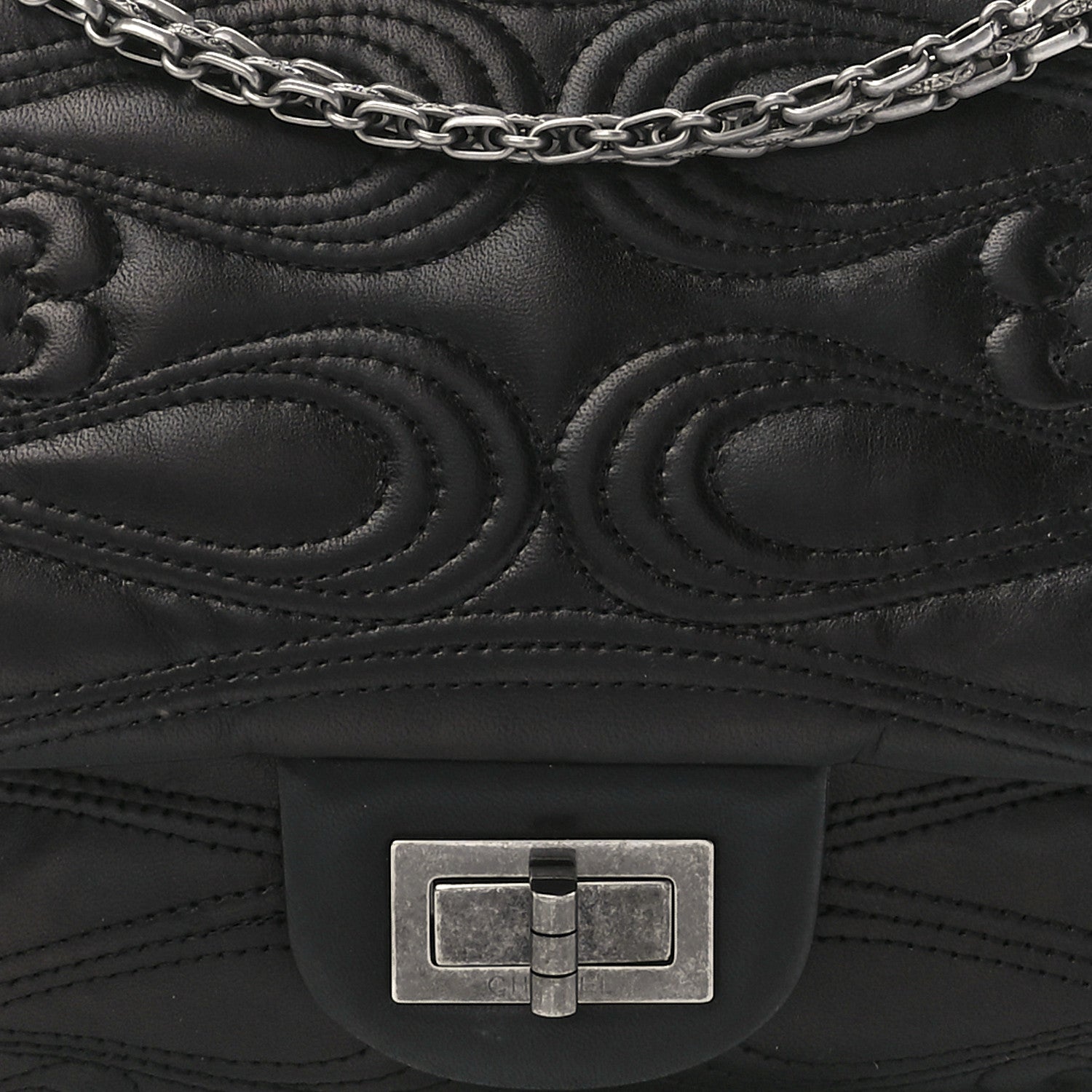 Chanel Lambskin 2.55 Reissue 226 Moscou Flap Black 8 of 11