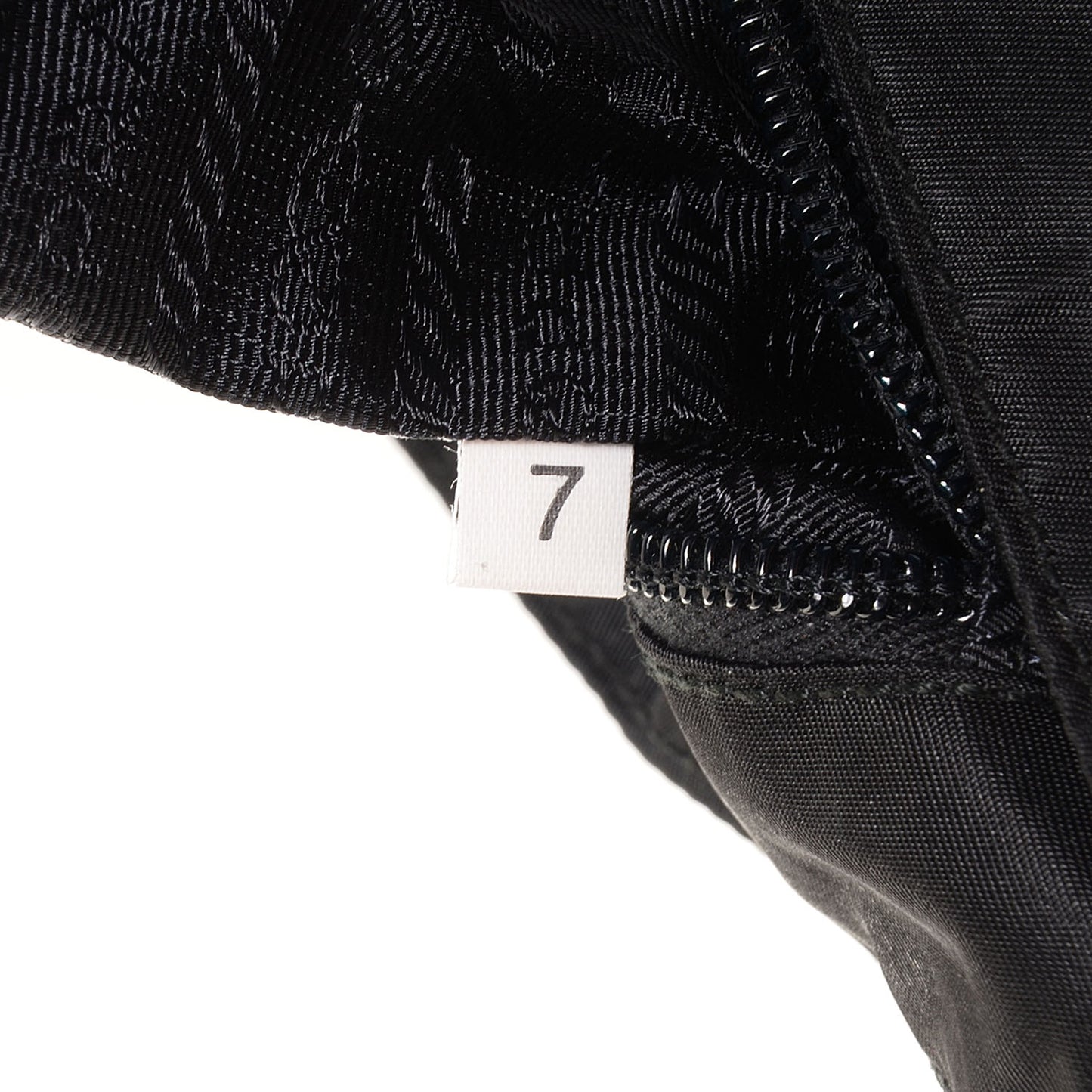 Nylon Vela Messenger Black