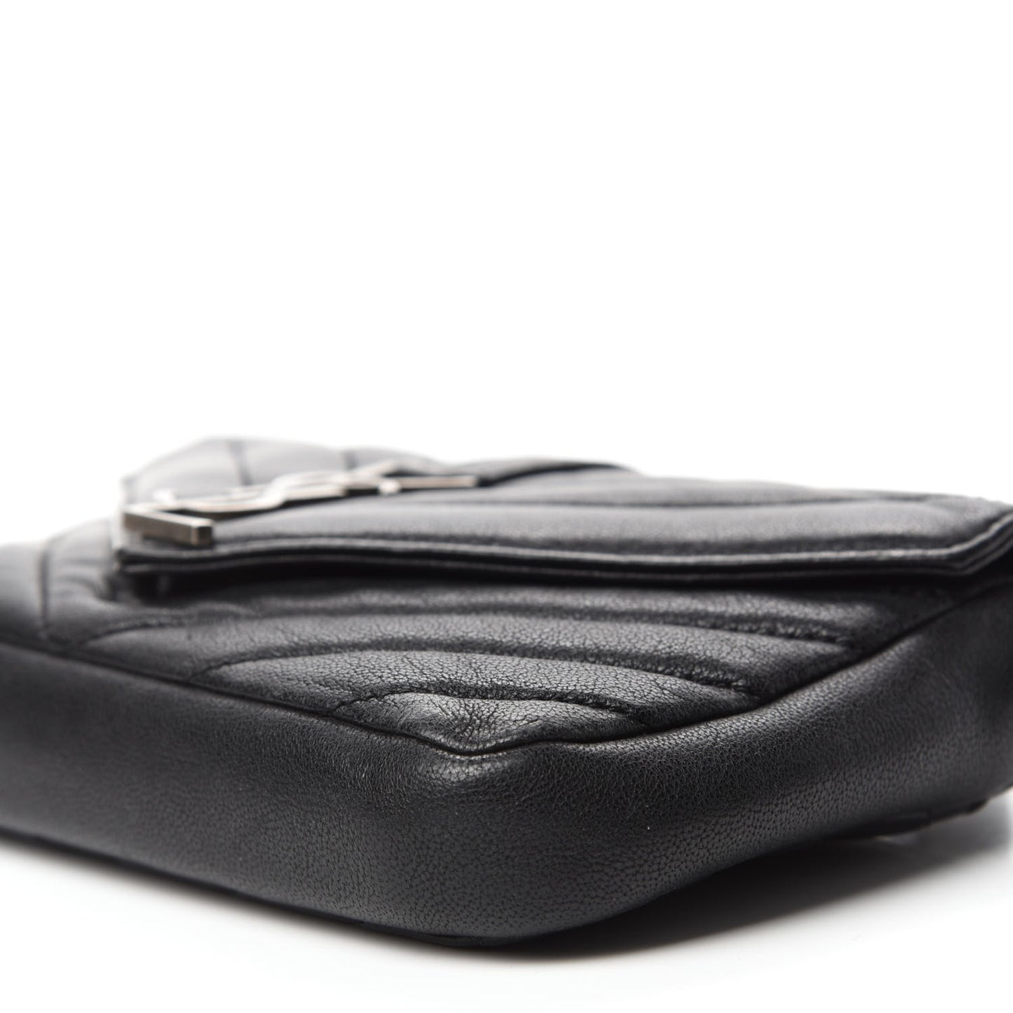 Sheepskin Matelasse Chevron Monogram College Chain Wallet Black