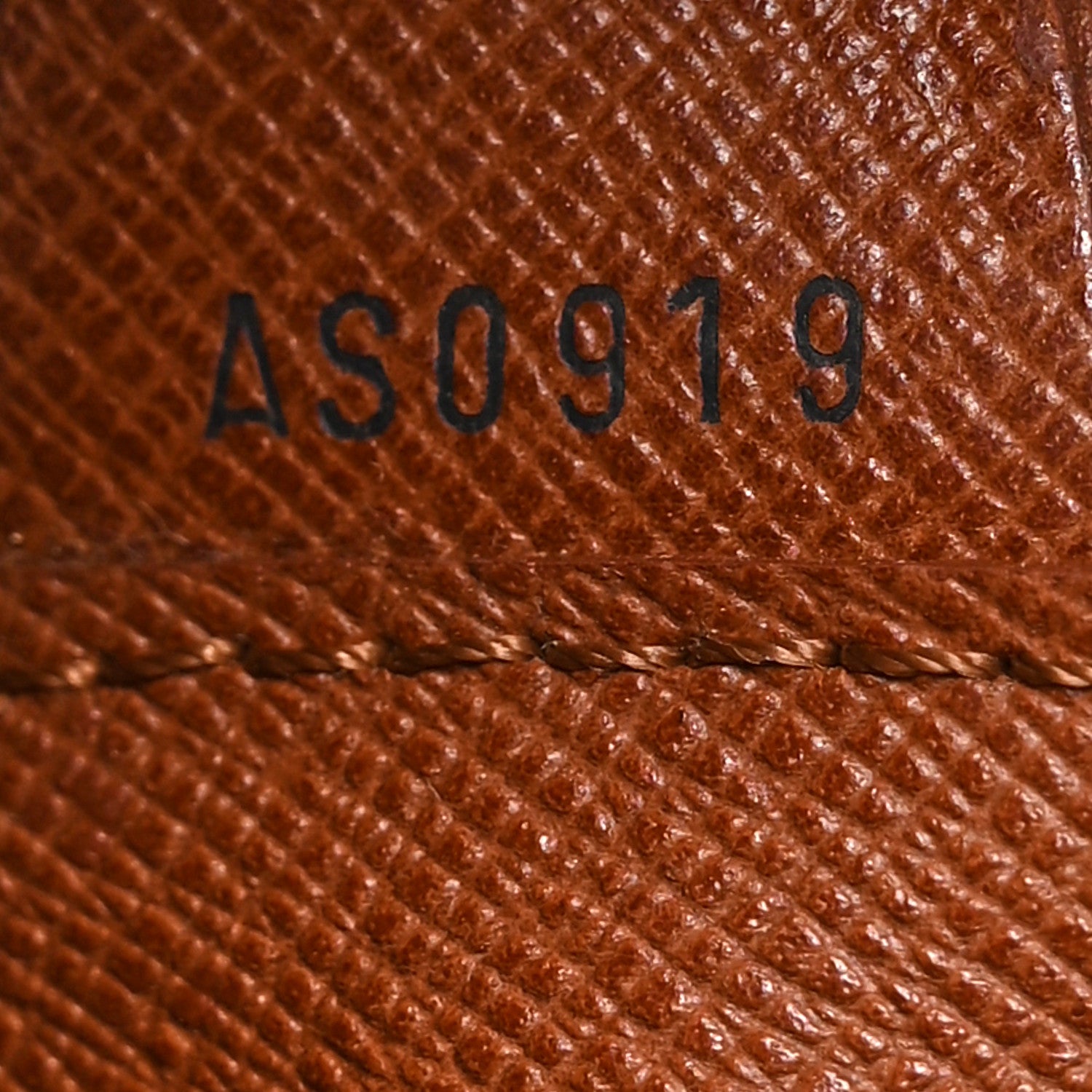 Louis Vuitton Monogram Musette GM 7 of 10