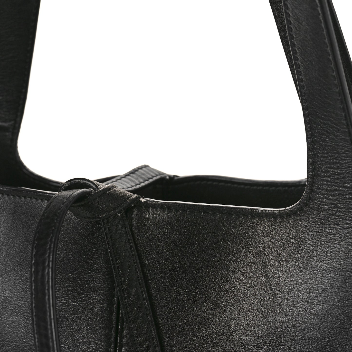 Supple Natural Calfskin Medium Tri-Fold Bag Black