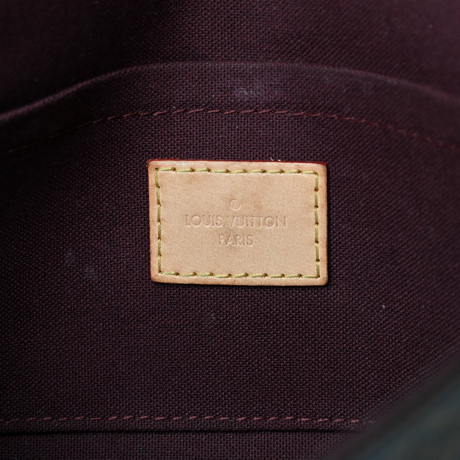 Louis Vuitton Monogram Favorite MM 6 of 10