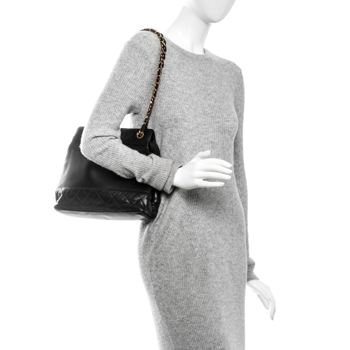 Lambskin Quilted Shoulder Bag Black