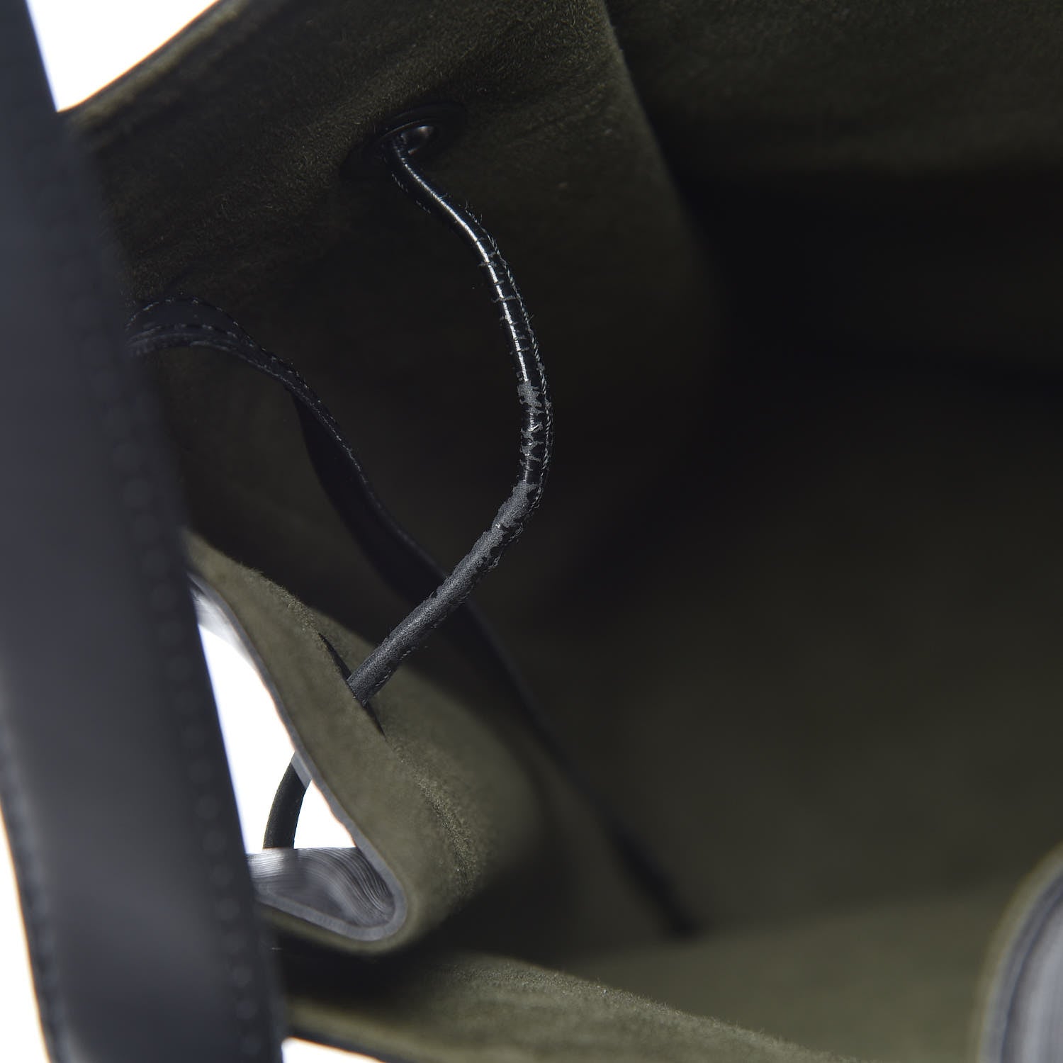 Louis Vuitton Epi Sac a Dos Drawstring Bag Black 7 of 14