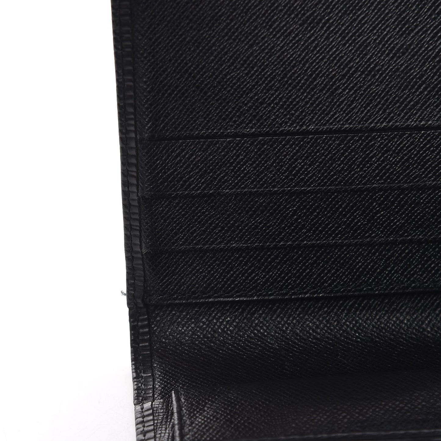 Epi Porte Tresor International Wallet Black