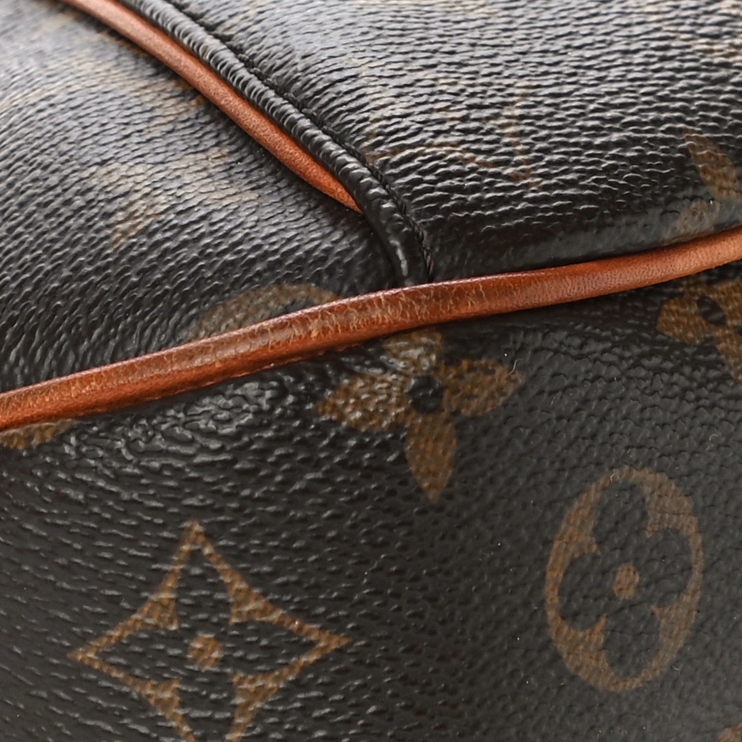 Louis Vuitton Monogram Thames PM 10 of 21