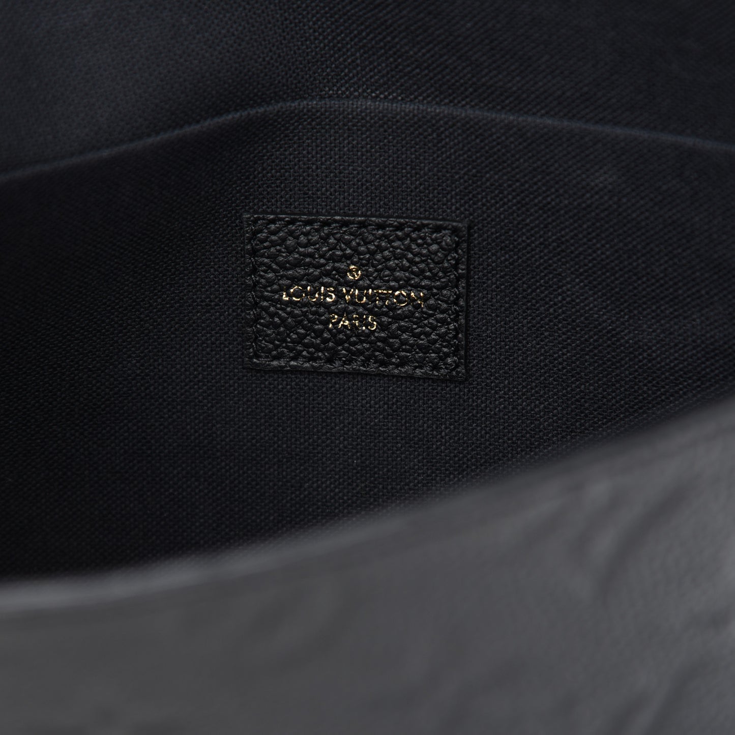 Empreinte Pochette Felicie Chain Wallet Black