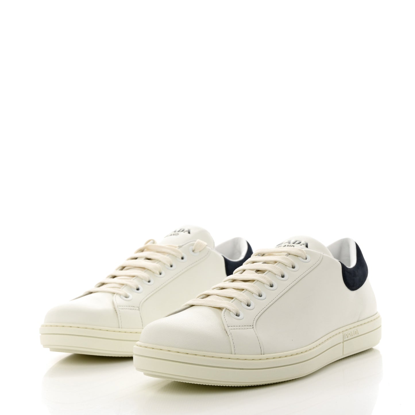 Vitello Plume Mens Logo Low Top Sneakers 9.5 White Oltremare