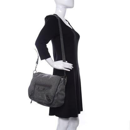 Balenciaga Agneau Classic Hardware Folk Messenger Anthracite 2 of 9