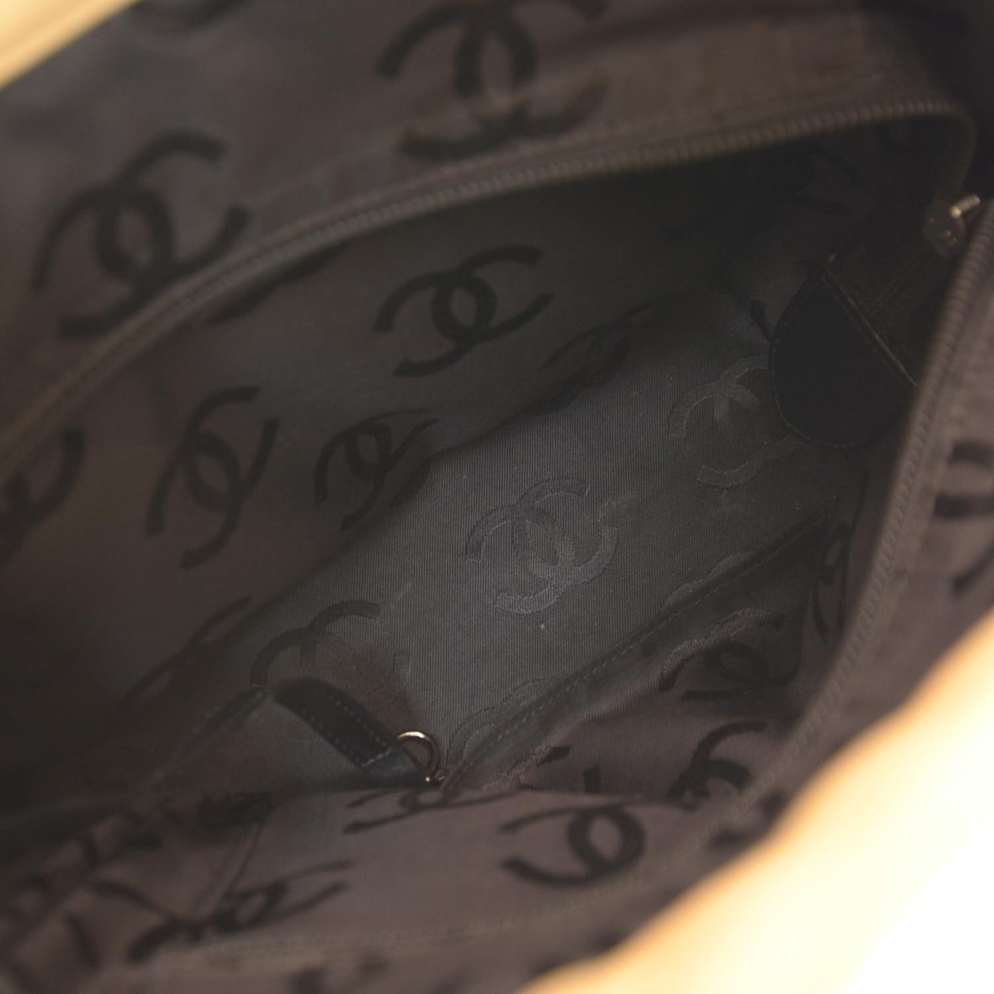 Calfskin Quilted Medium Cambon Tote Beige Black