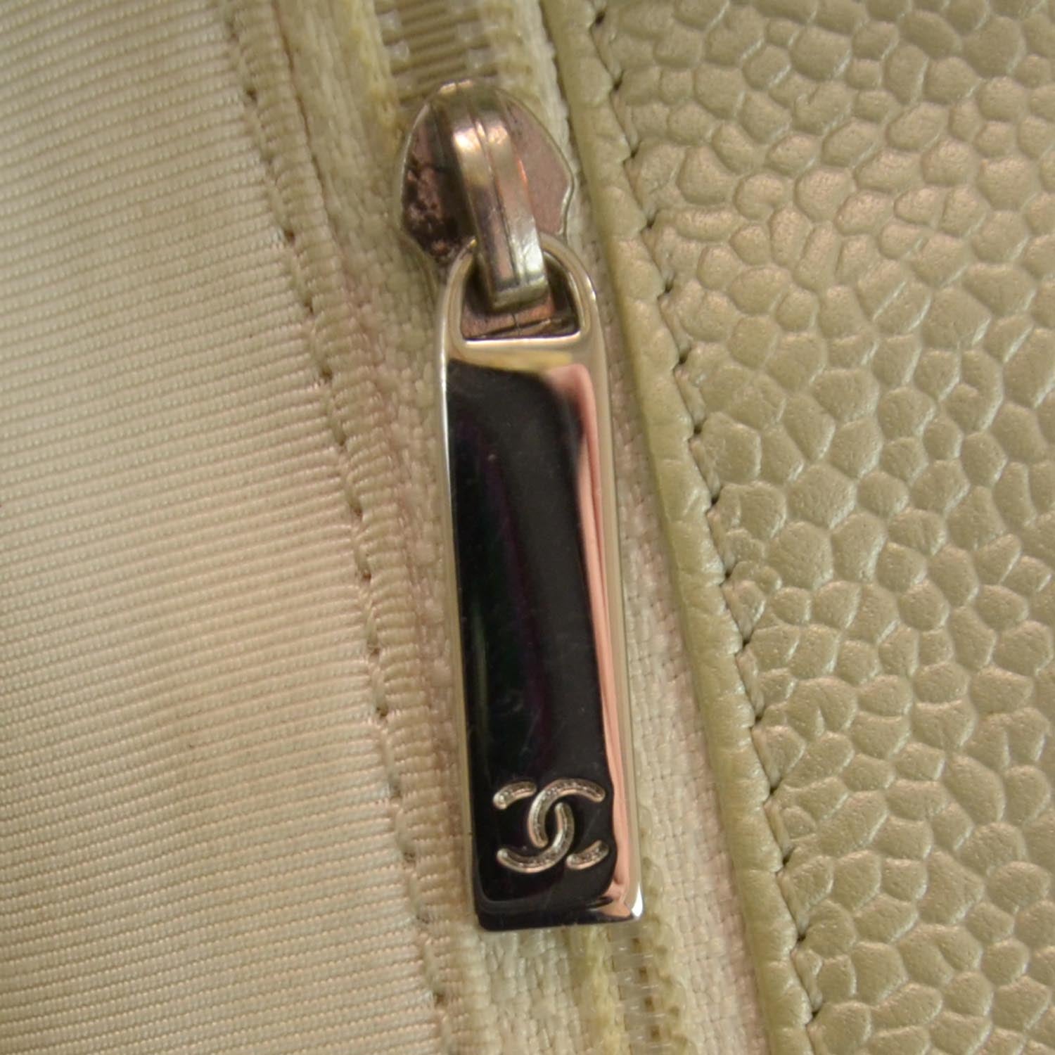 Chanel Caviar Quilted Grand Shopping Tote GST Pearl 10 of 10