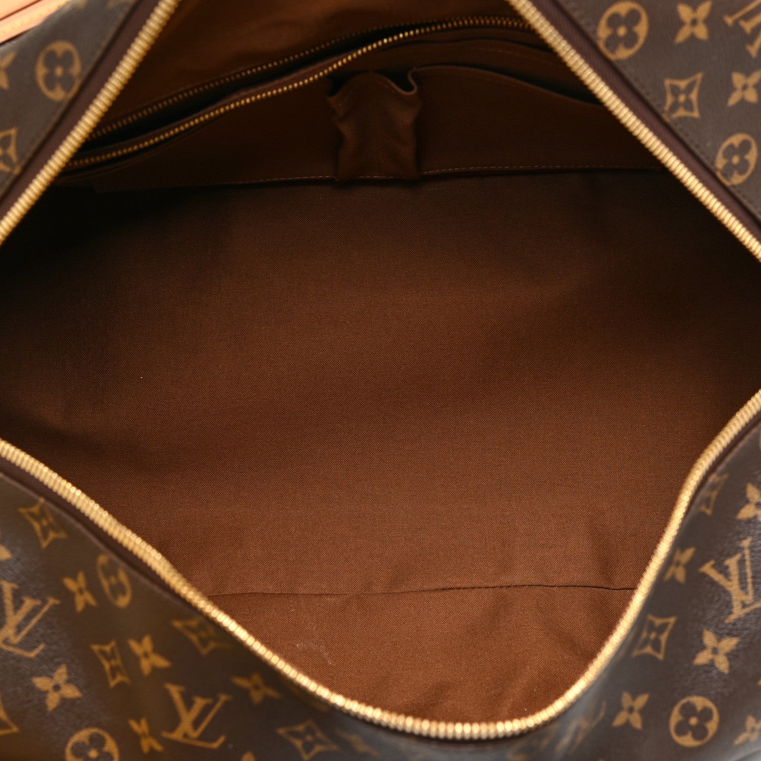 Louis Vuitton Monogram Weekender Beaubourg GM 4 of 22