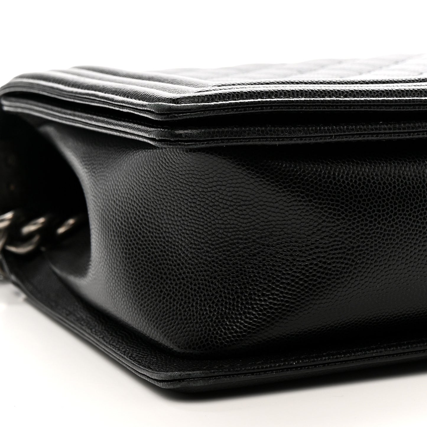 Caviar Quilted New Medium Boy Flap Black