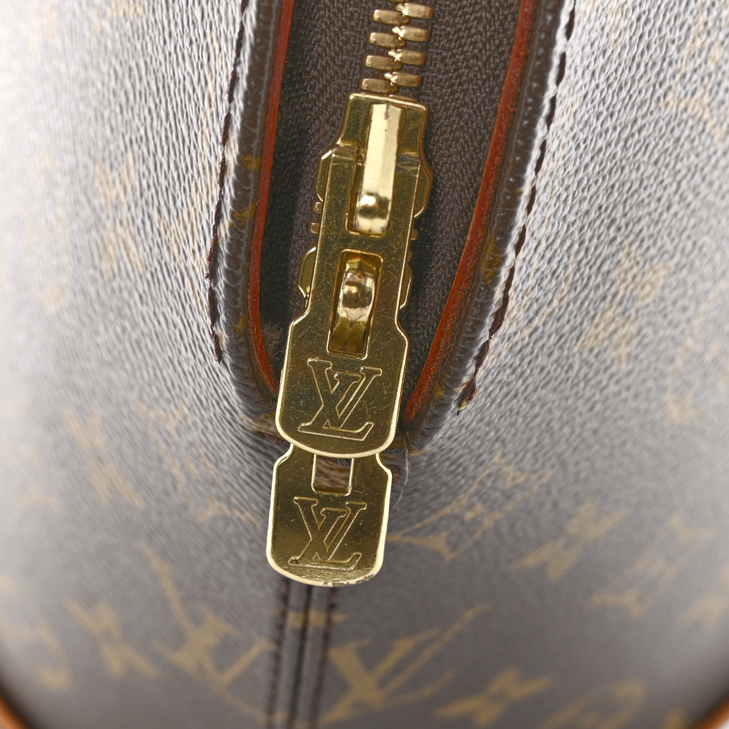 Louis Vuitton Monogram Ellipse MM 14 of 14