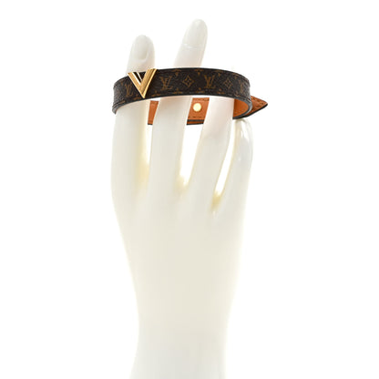 Louis Vuitton Monogram Essential V Bracelet 19 2 of 4
