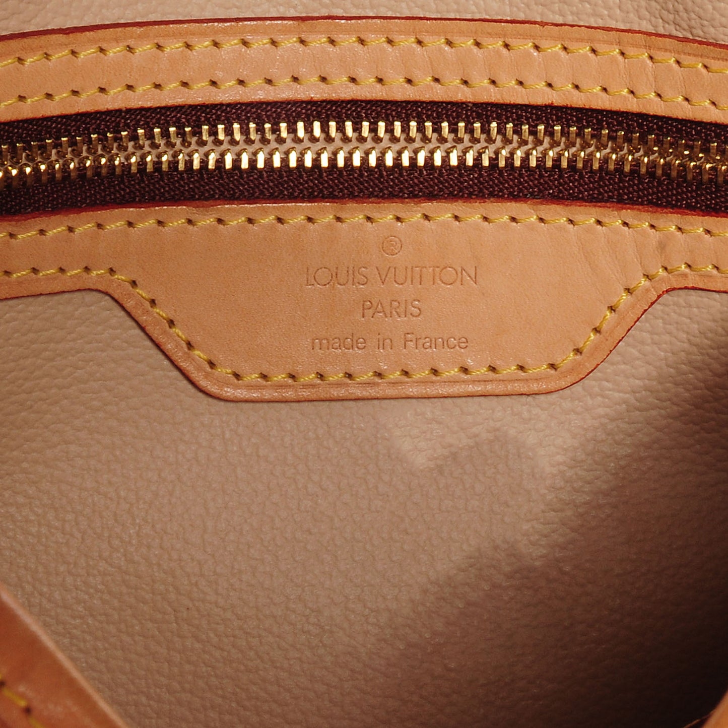 Monogram Petit Bucket 23