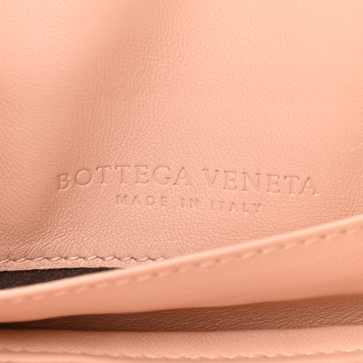 Nappa Intrecciato Mini Chain Messenger Flamingo