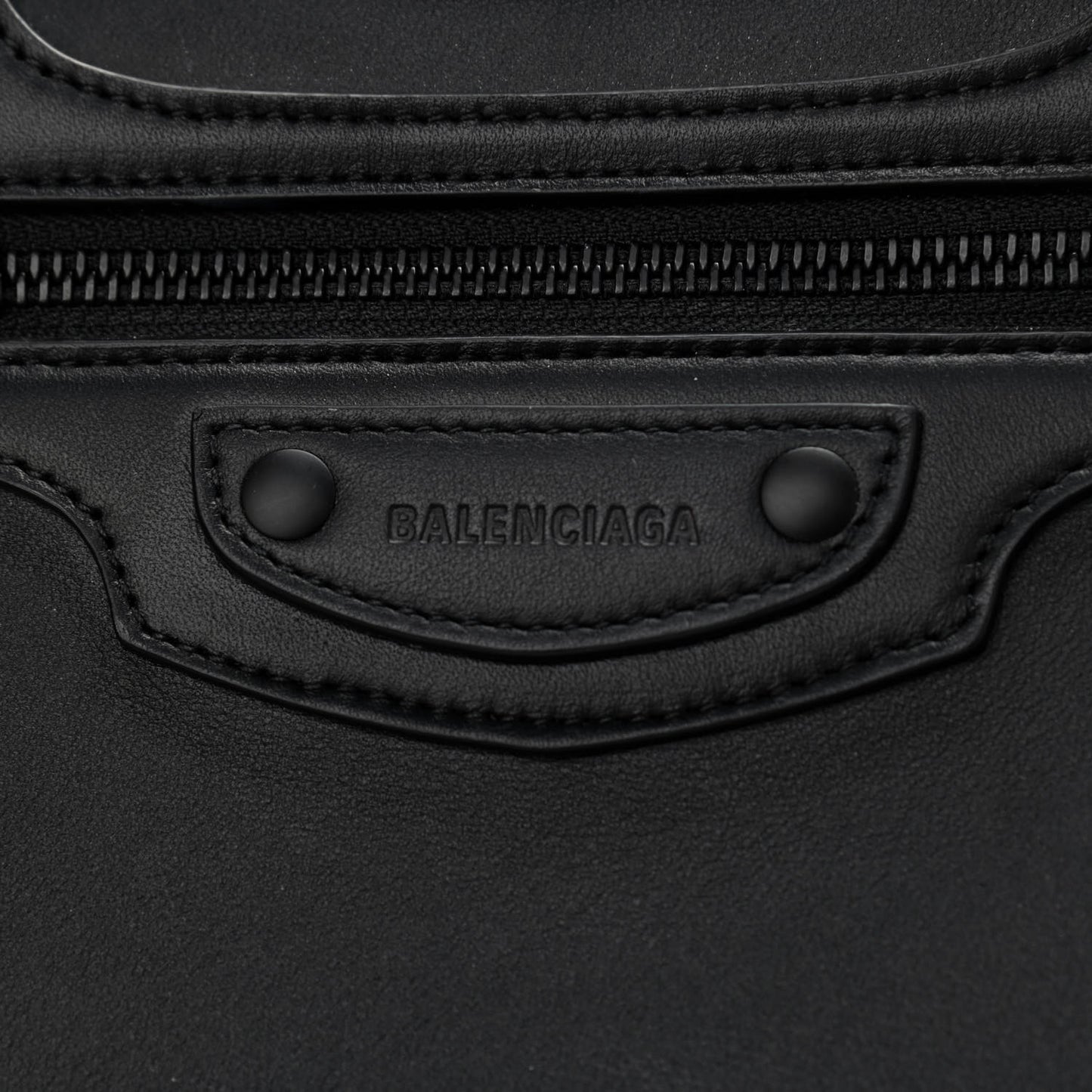 Smooth Calfskin Neo Classic Black Hardware S City Black