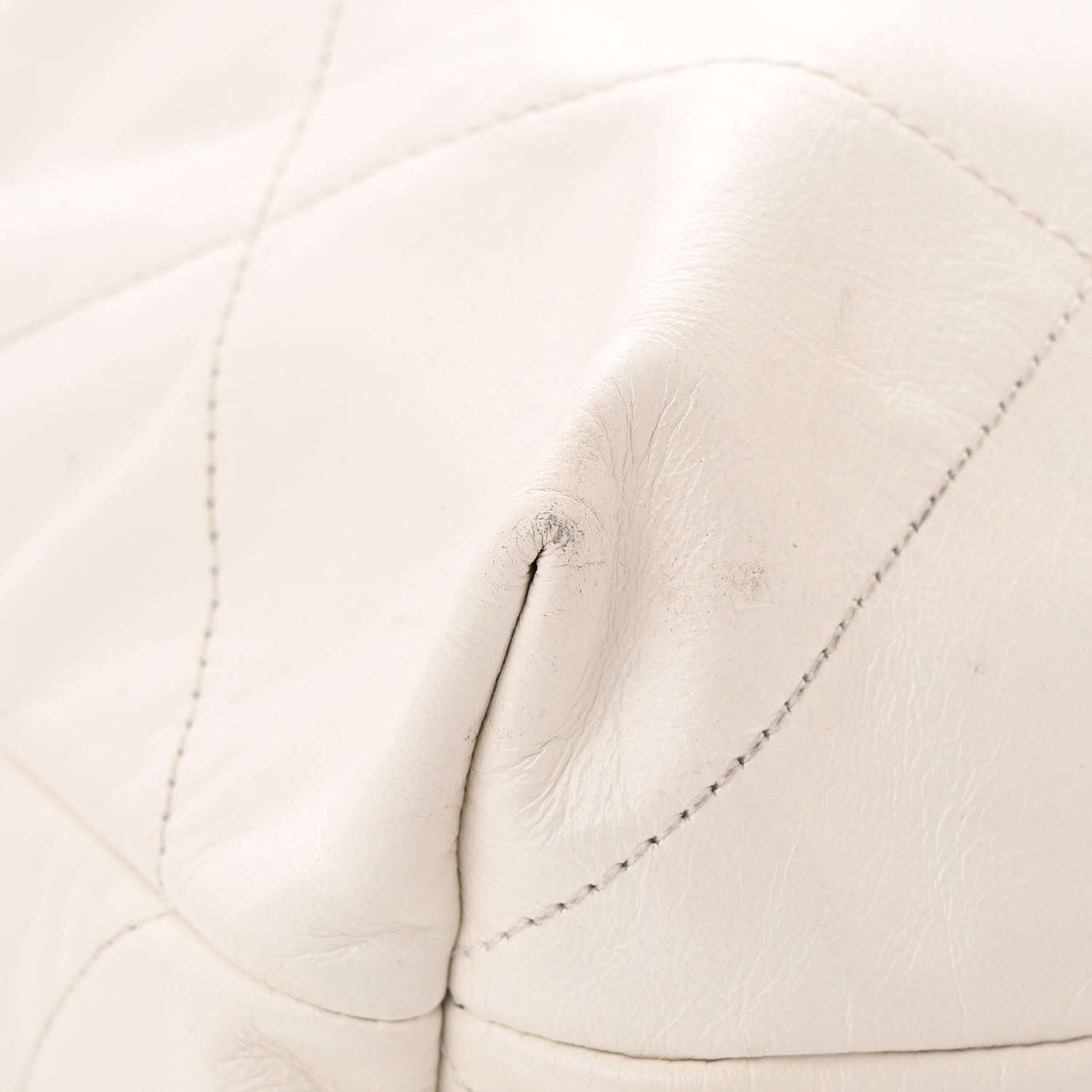 Chanel Shiny Calfskin Quilted Chanel 22 White 12 of 15