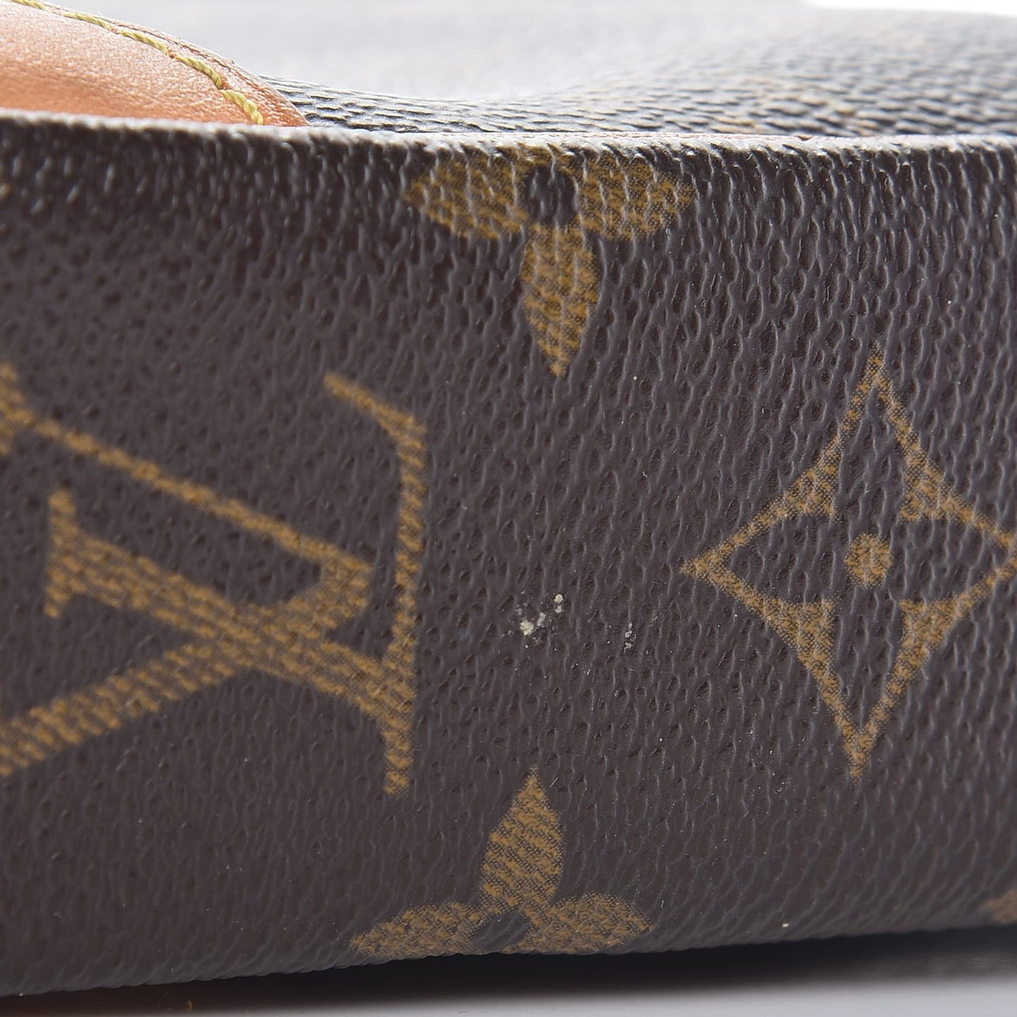 Monogram Danube 21