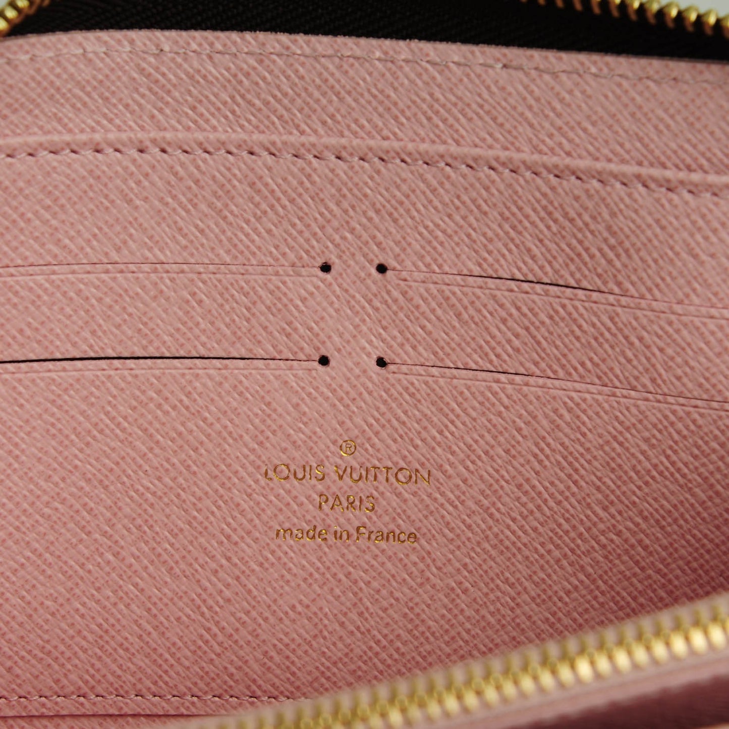 Monogram Capri V Zippy Wallet Rose Ballerine