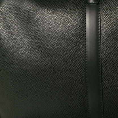 Louis Vuitton Taiga Kendall PM Epicea 17 of 21