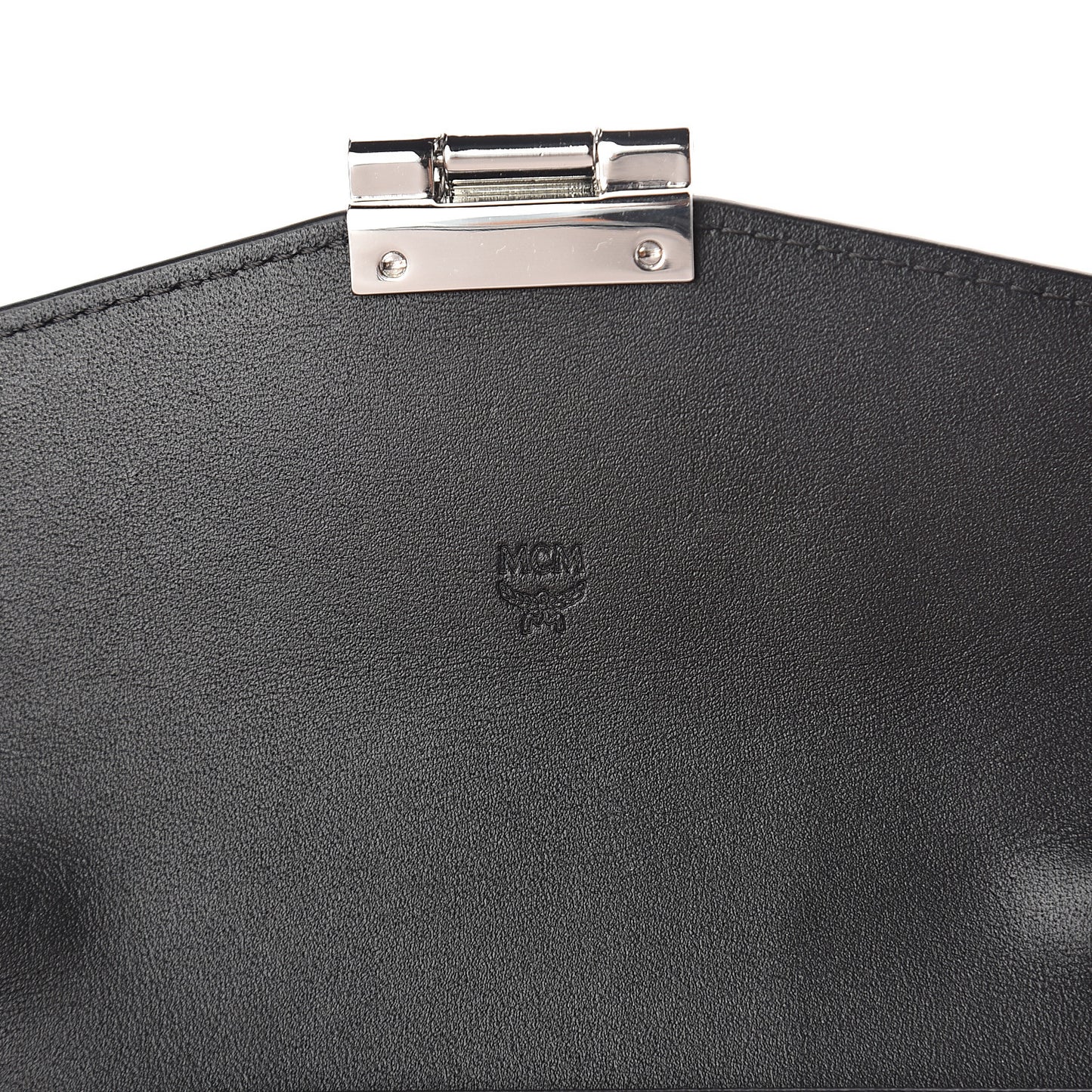 Visetos Large Patricia Wallet On Chain Black