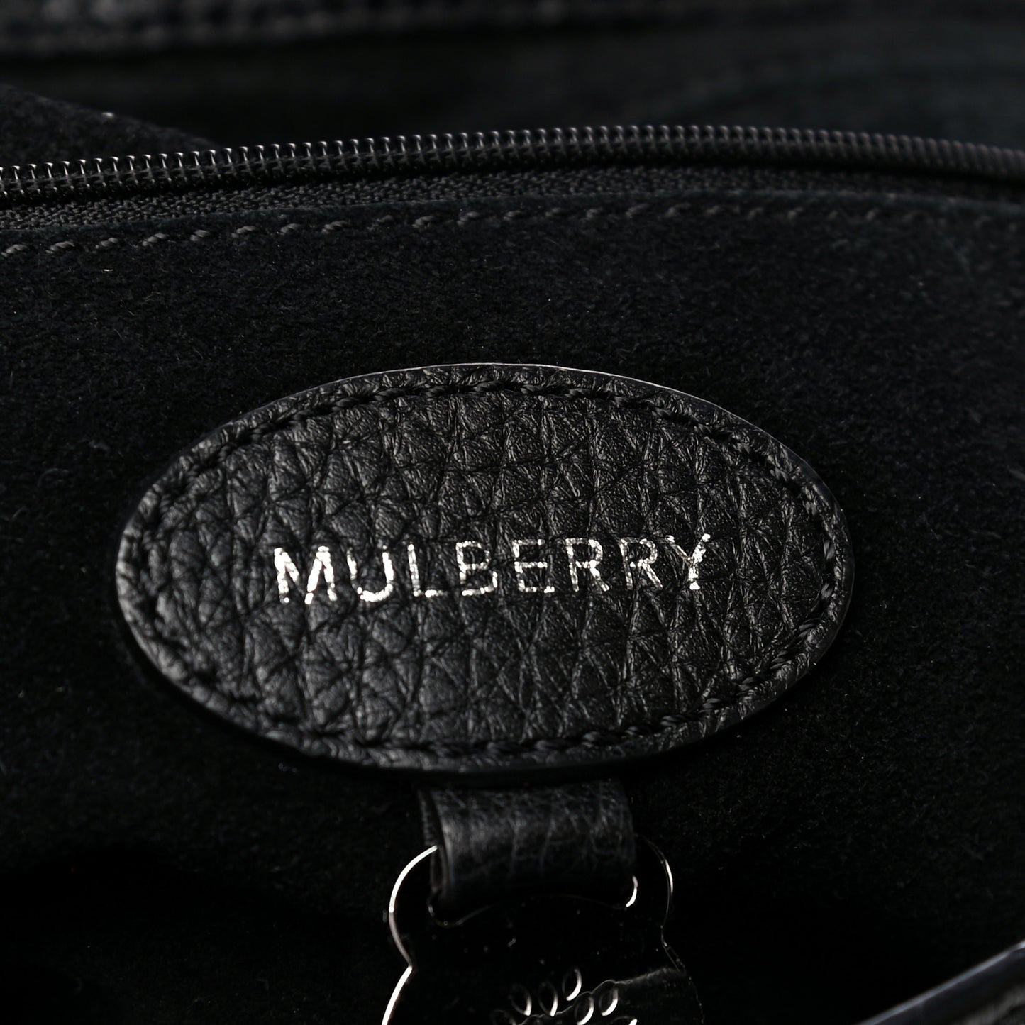 Small Classic Grain Calfskin Medium Lily Black