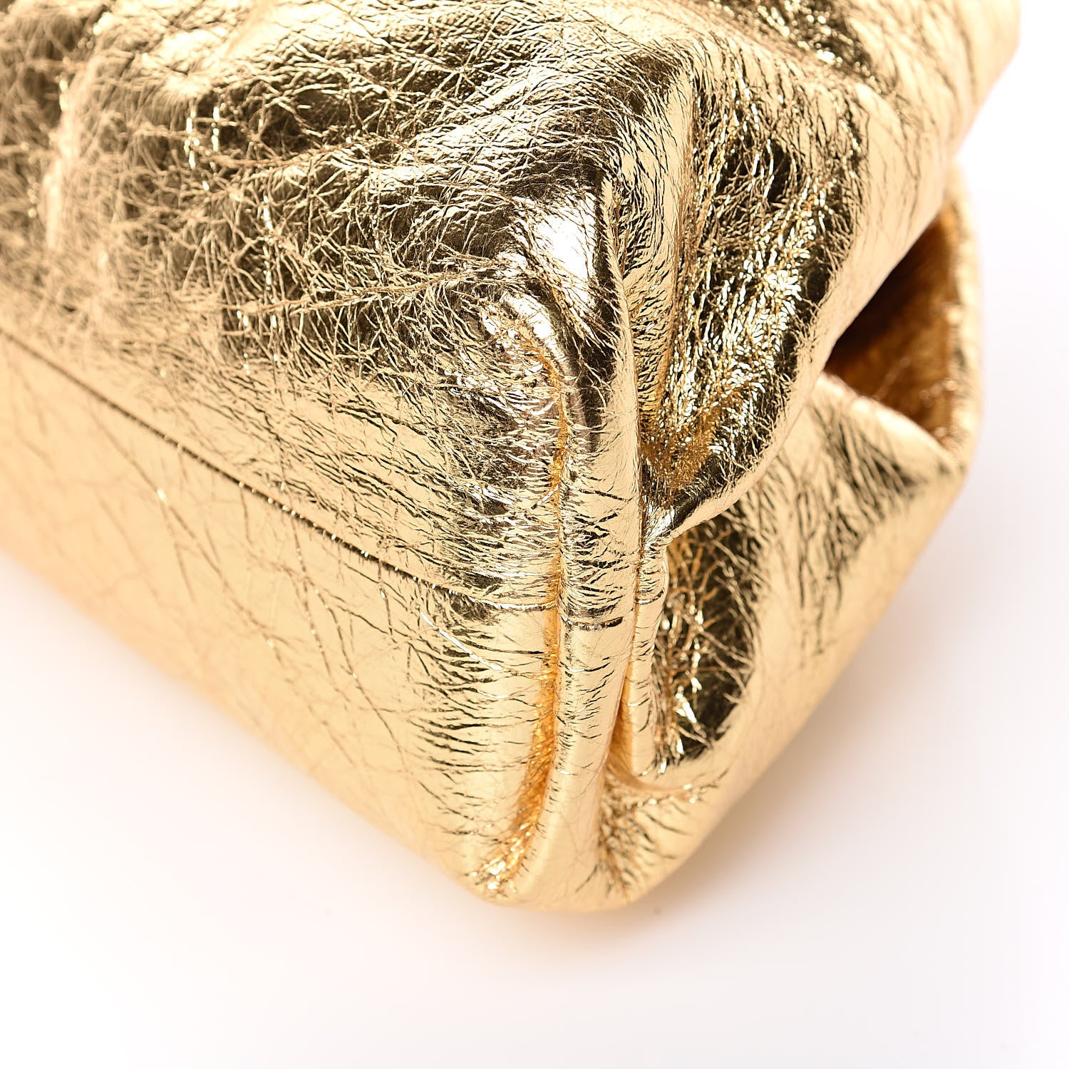 Bottega Veneta Metallic Crinkled Lambskin The Pouch Oversized Clutch Oro 9 of 9