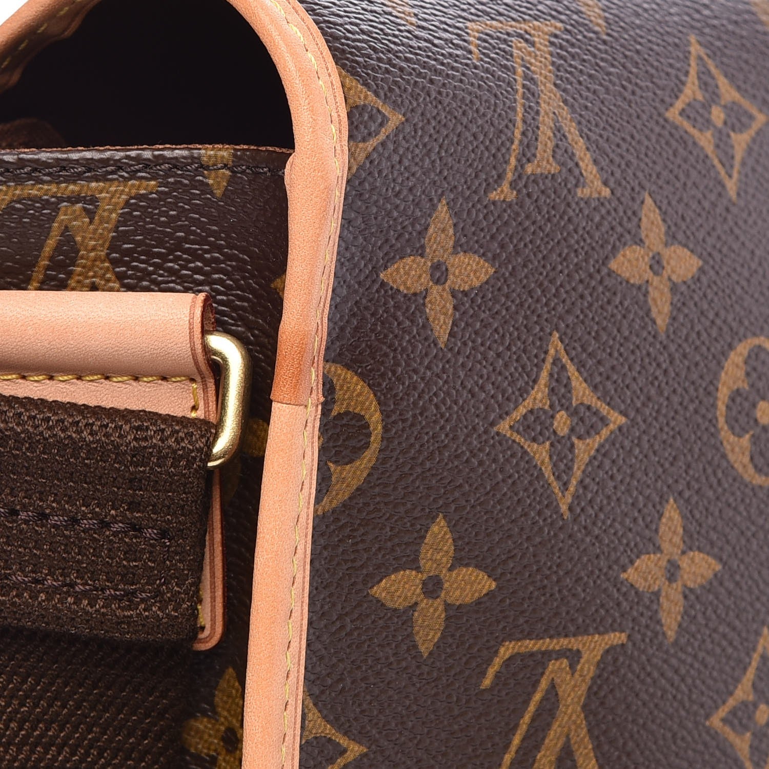 Louis Vuitton Monogram Bosphore PM Messenger 8 of 8
