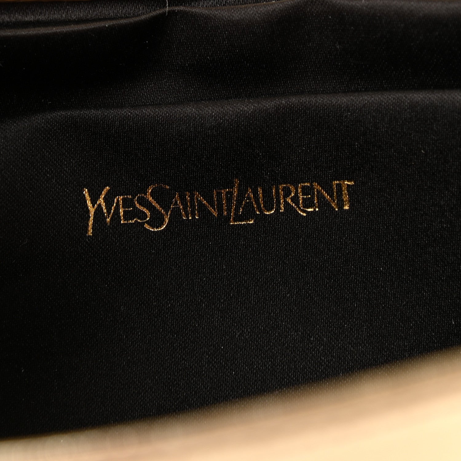 Saint Laurent Metallic Calfskin Monogram Large Belle De Jour Clutch Gold 6 of 7
