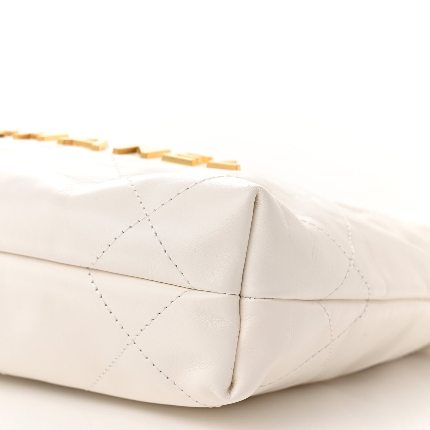 Shiny Calfskin Quilted Mini Chanel 22 White