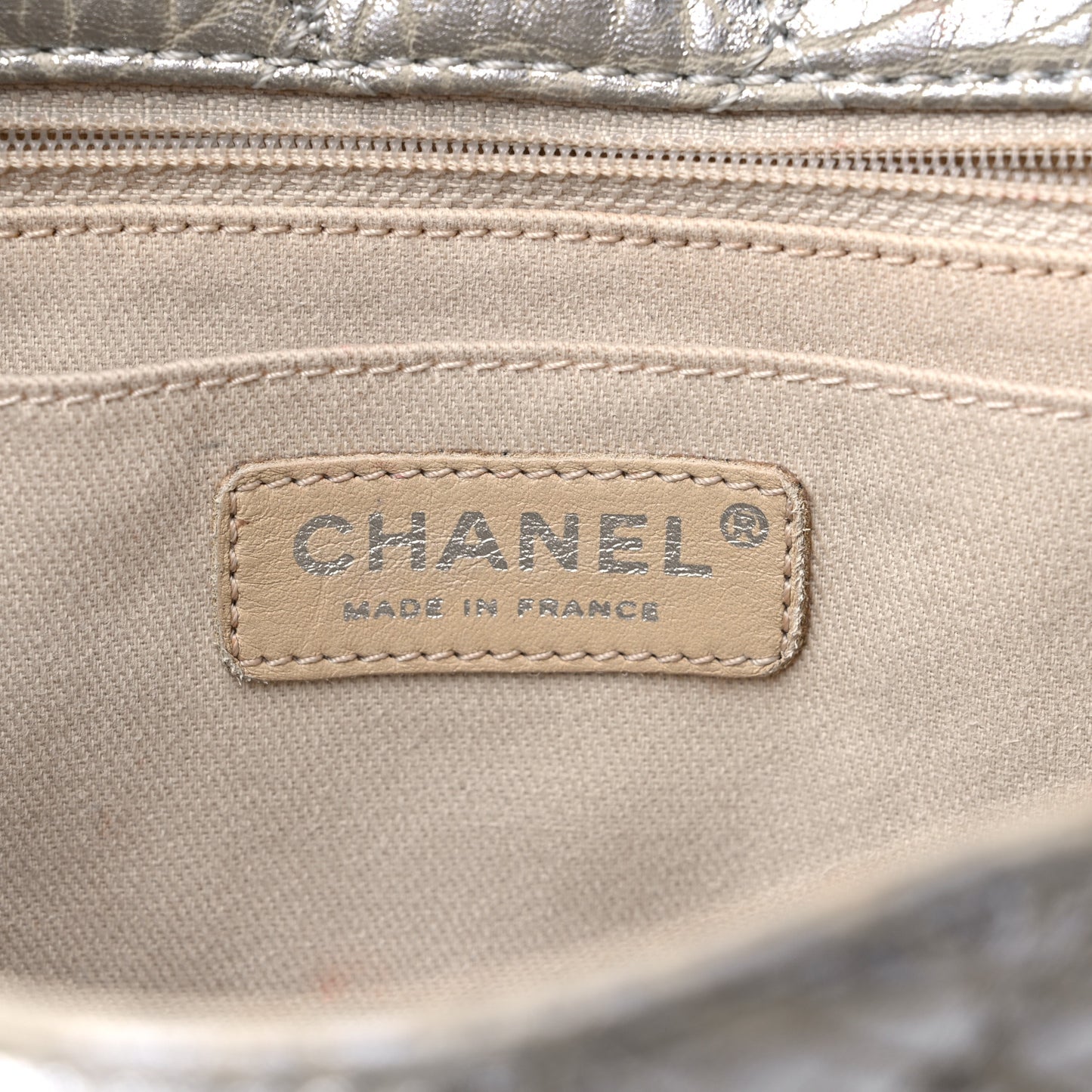 Calfskin Ice Cube On the Rocks Medium Flap Silver