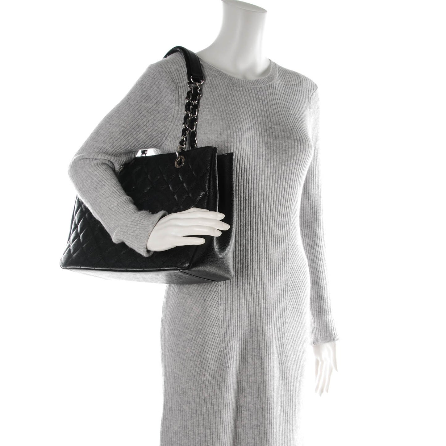 Caviar Quilted Grand Shopping Tote GST Black
