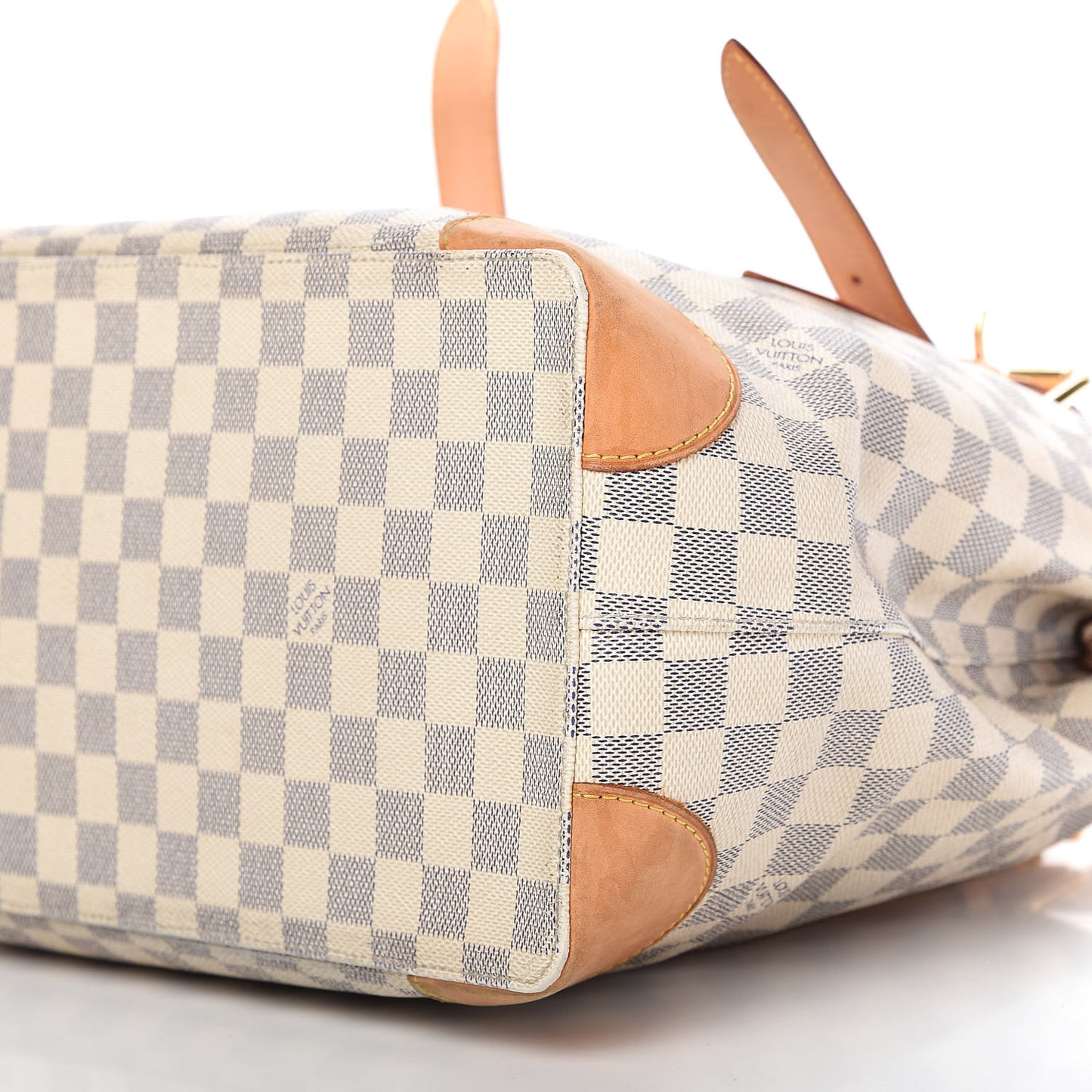 Damier Azur Hampstead MM