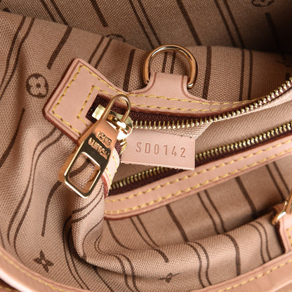 Louis Vuitton Monogram Delightful GM 7 of 7