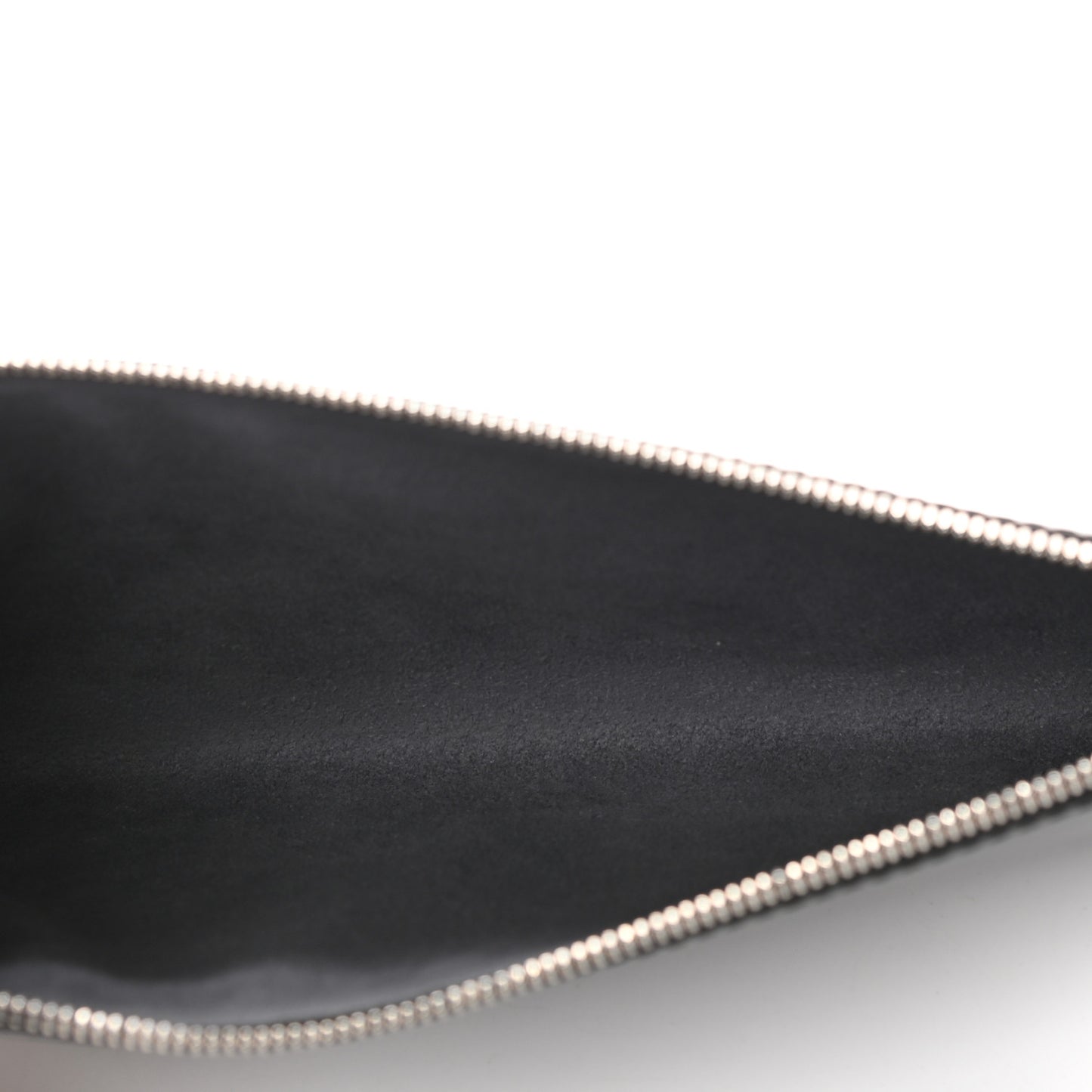 Epi Pochette Accessories 24 Black